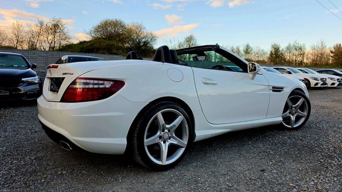 Mercedes-Benz SLK-Class 2015