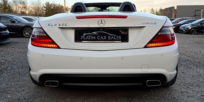 Mercedes-Benz SLK-Class 2015