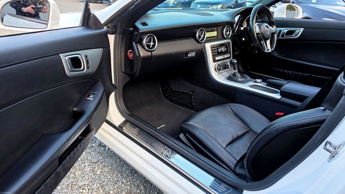 Mercedes-Benz SLK-Class 2015
