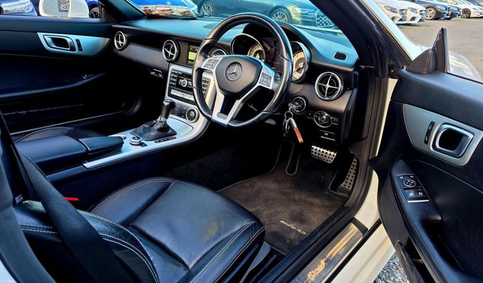 Mercedes-Benz SLK-Class 2015