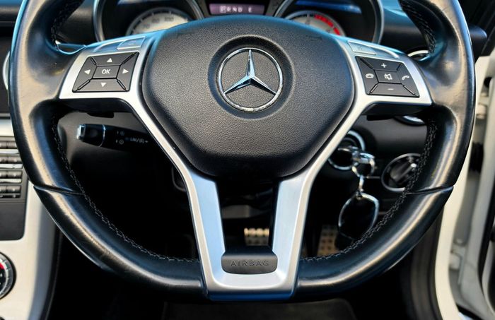 Mercedes-Benz SLK-Class 2015