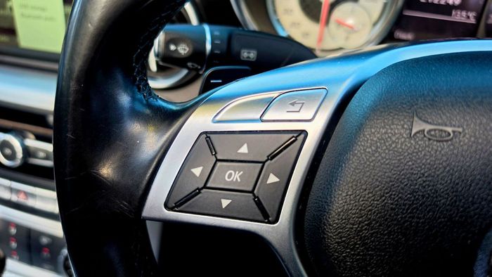 Mercedes-Benz SLK-Class 2015