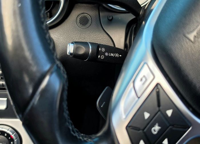 Mercedes-Benz SLK-Class 2015