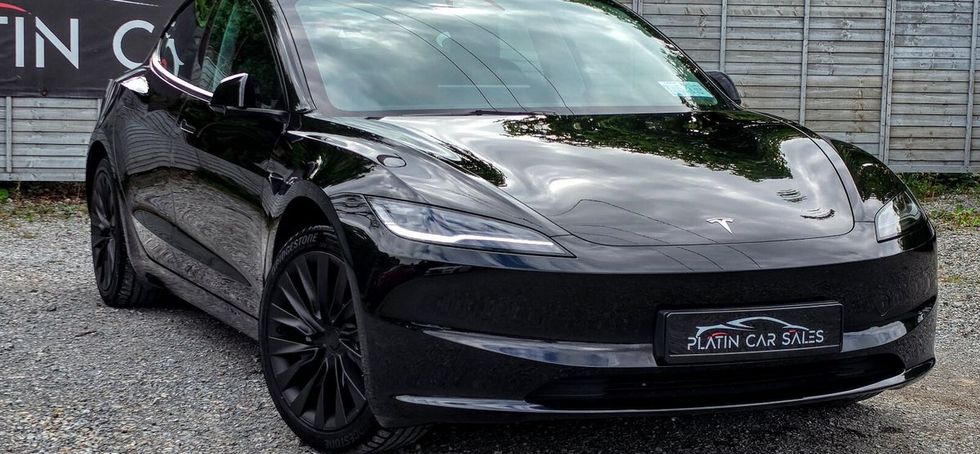 Tesla Model 3 2024