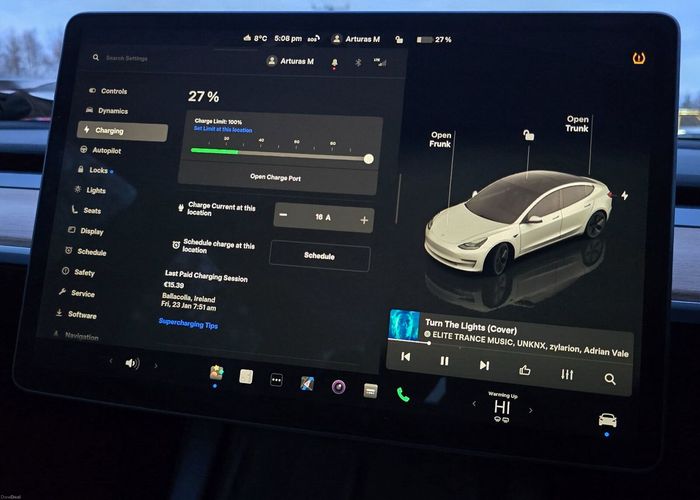 Tesla Model 3 2022
