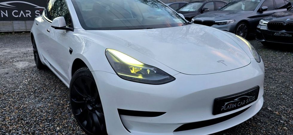 Tesla Model 3 2022