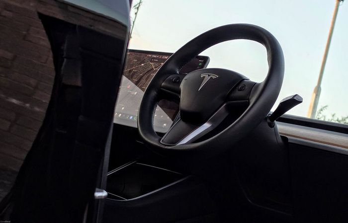 Tesla Model 3 2020