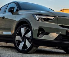 Volvo C40 2022