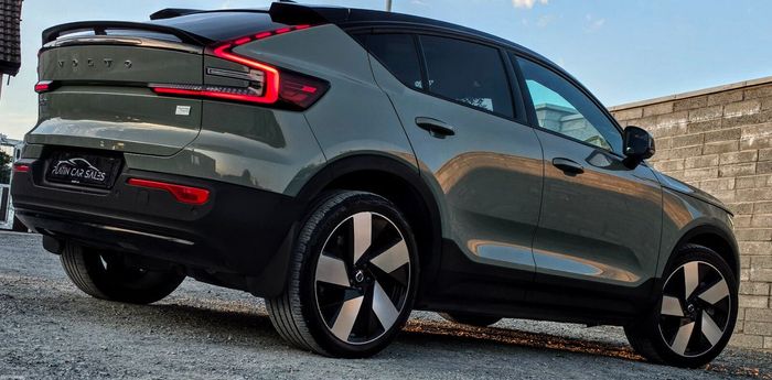 Volvo C40 2022