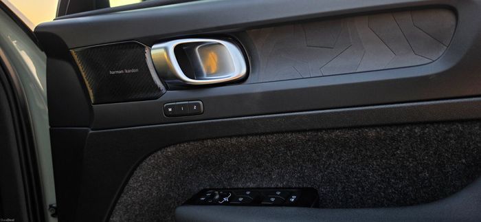 Volvo C40 2022
