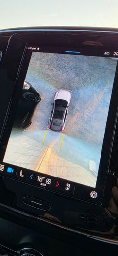 Volvo C40 2022