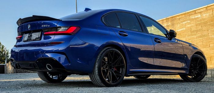 BMW 3 Series 2019