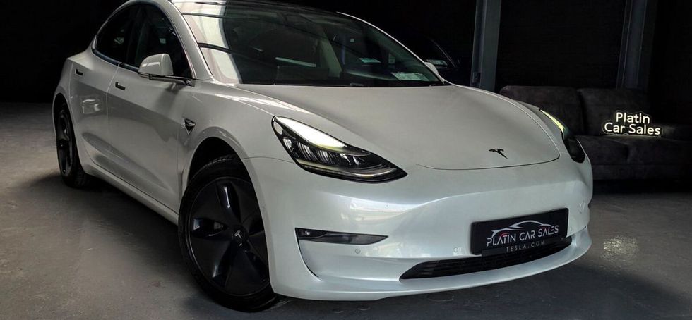 Tesla Model 3 2020