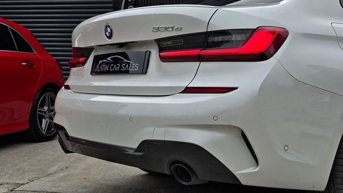 BMW 3 Series 2020