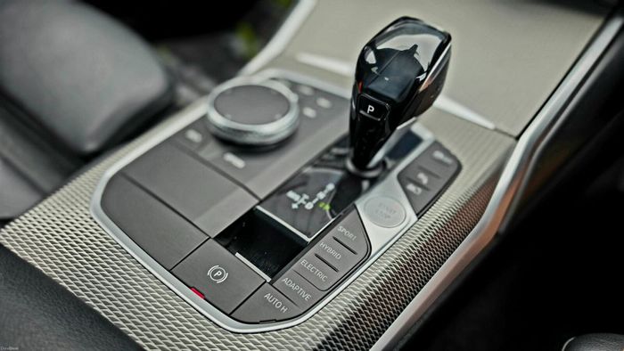 BMW 3 Series 2020