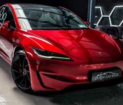 Tesla Model 3 2024