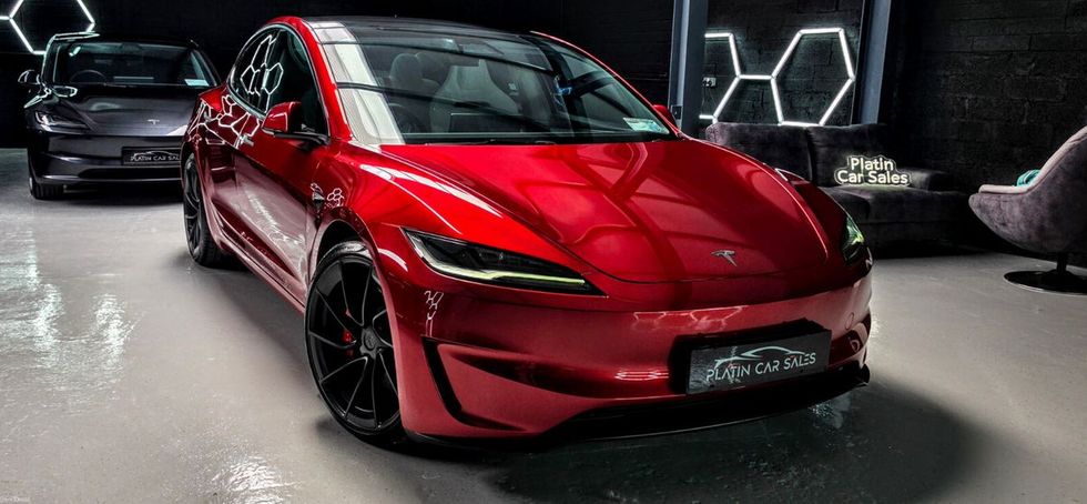 Tesla Model 3 2024