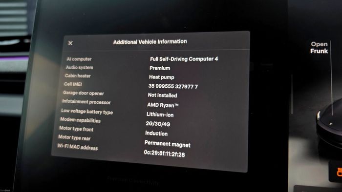 Tesla Model 3 2024