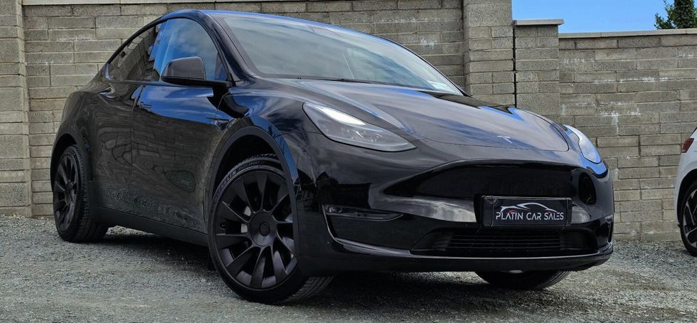 Tesla Model Y 2023