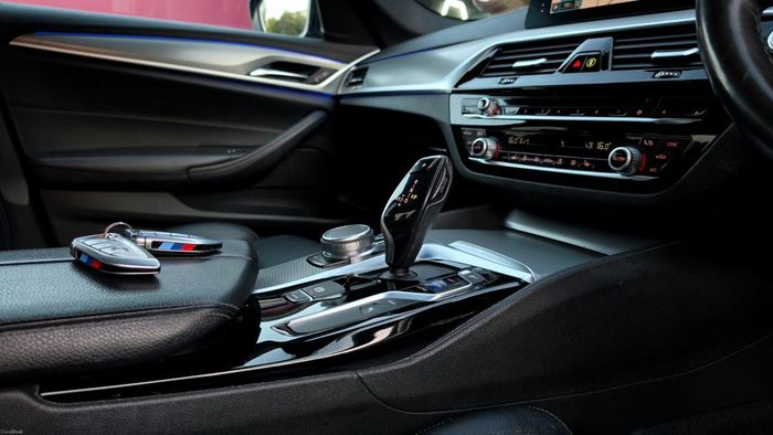 BMW 5 Series 2019