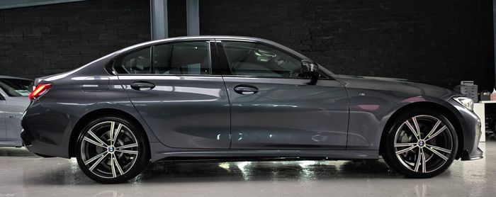 BMW 3 Series 2020
