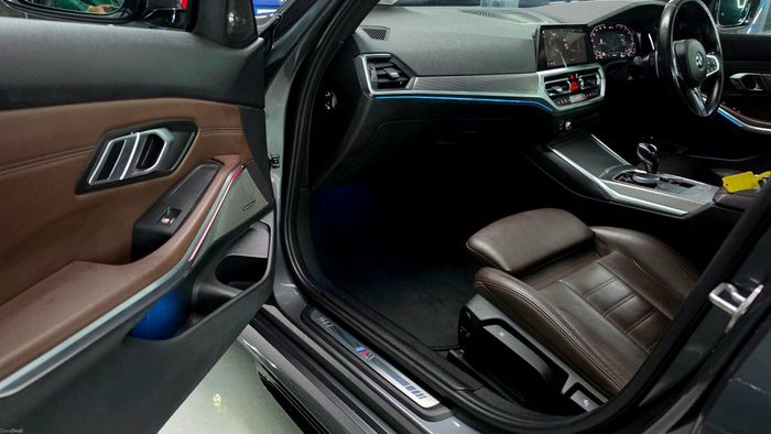 BMW 3 Series 2020