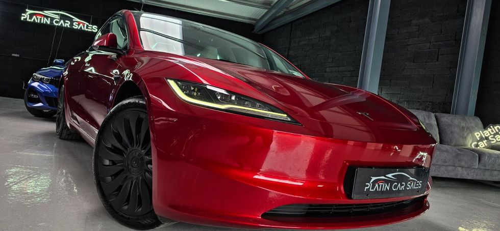 Tesla Model 3 2024