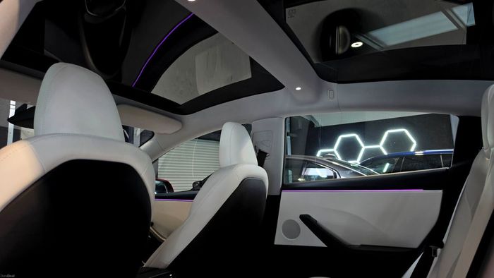 Tesla Model 3 2024