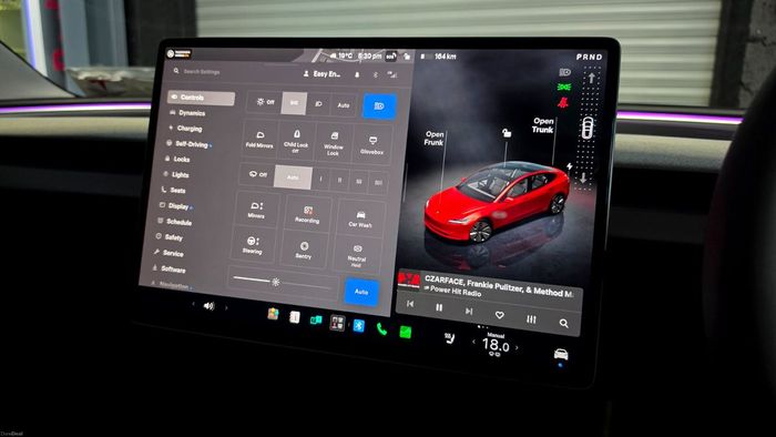 Tesla Model 3 2024