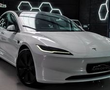 Tesla Model 3 2025