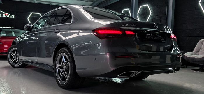 Mercedes-Benz E-Class 2021