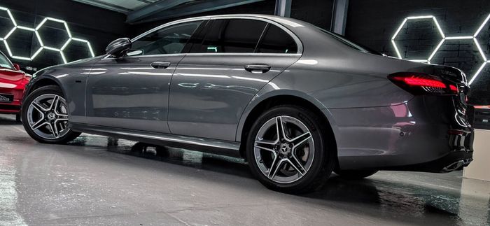 Mercedes-Benz E-Class 2021