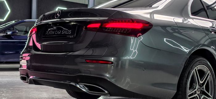 Mercedes-Benz E-Class 2021