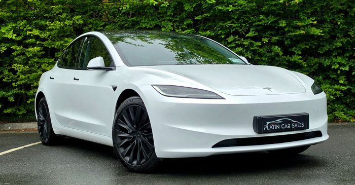 Tesla Model 3 2025
