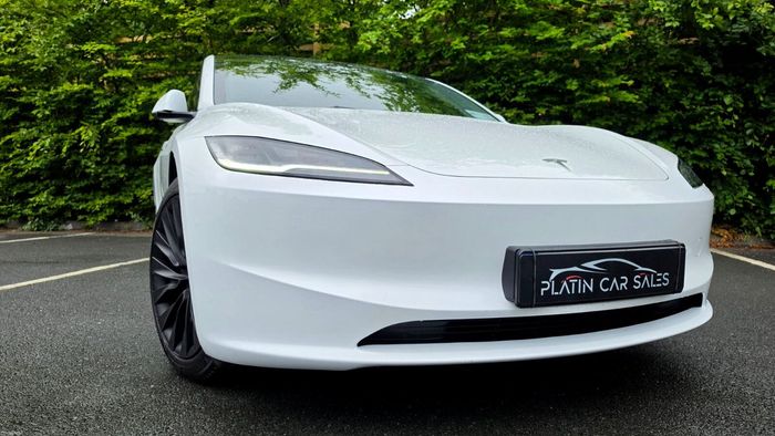 Tesla Model 3 2025