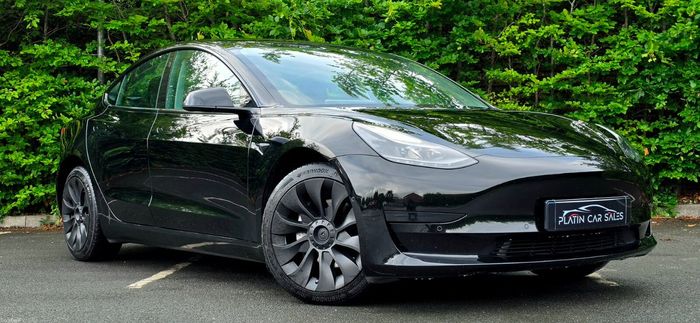 Tesla Model 3 2022