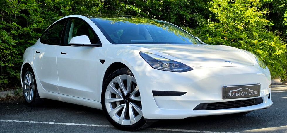 Tesla Model 3 2022