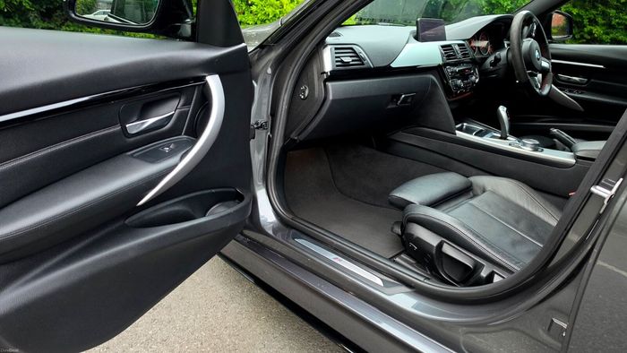 BMW 3 Series 2017