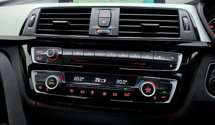 BMW 3 Series 2017