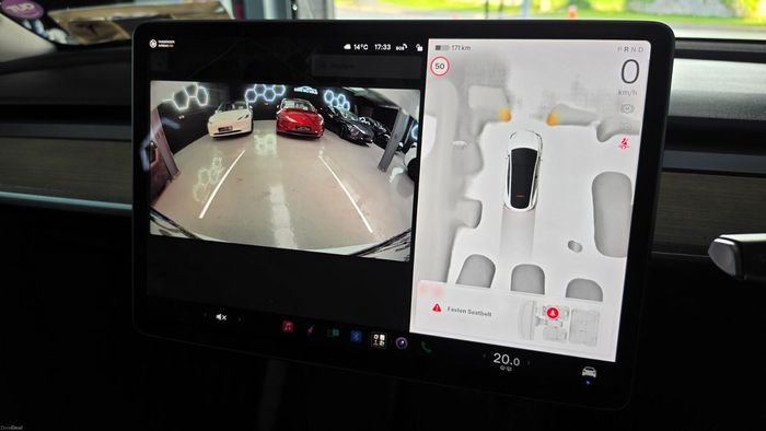 Tesla Model Y 2023