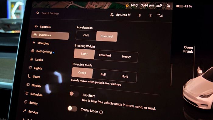 Tesla Model Y 2023