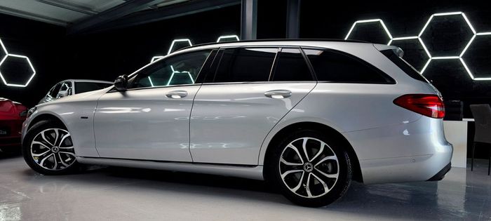 Mercedes-Benz C-Class 2018
