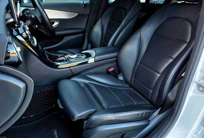 Mercedes-Benz C-Class 2018