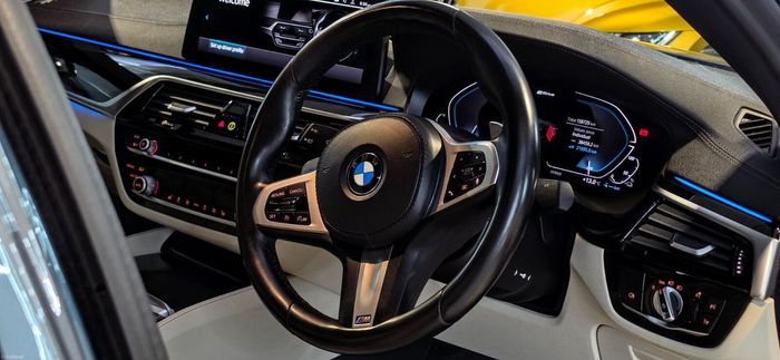 BMW 5 Series 2020