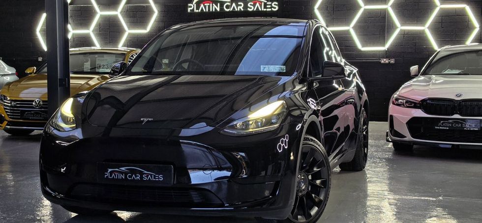 Tesla Model Y 2023