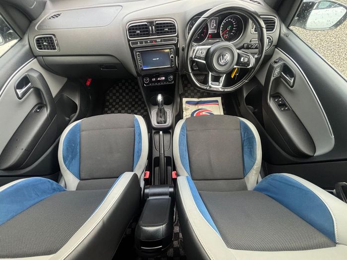 Volkswagen Polo 2015