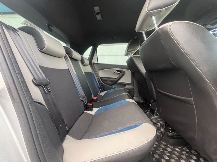 Volkswagen Polo 2015