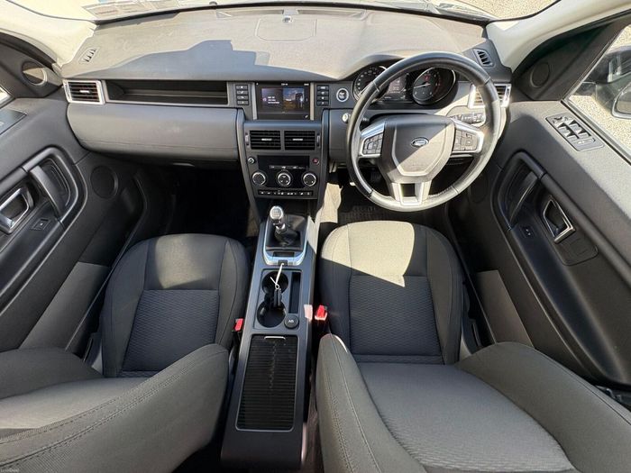 Land Rover Discovery Sport 2017