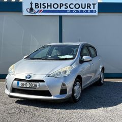 Toyota Aqua 2013