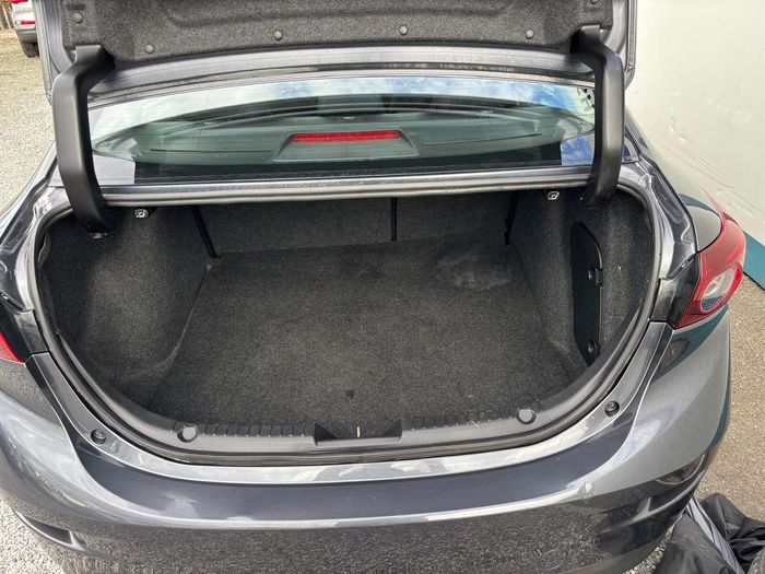 Mazda 3 2016